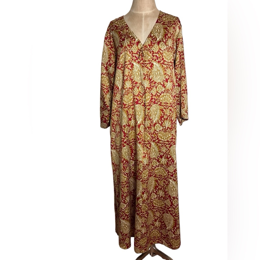 Natori Georgette Zip Front Caftan Kimono Red Gold Paisley Comfort — Large